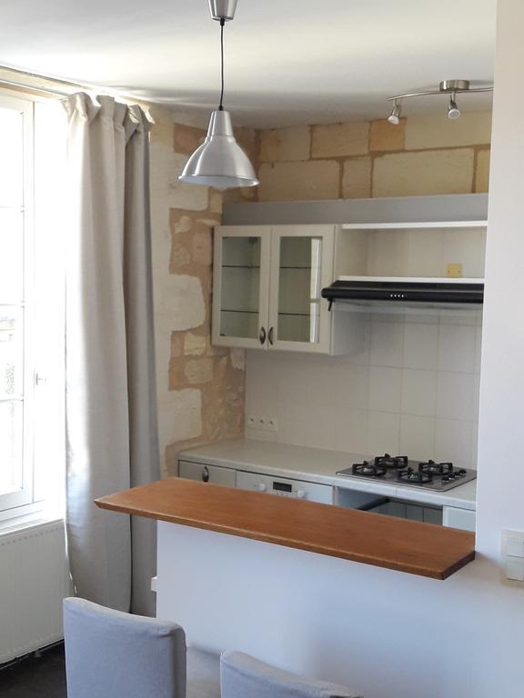 Entre Estuaire Et Citadelle Apartment Бле Екстериор снимка